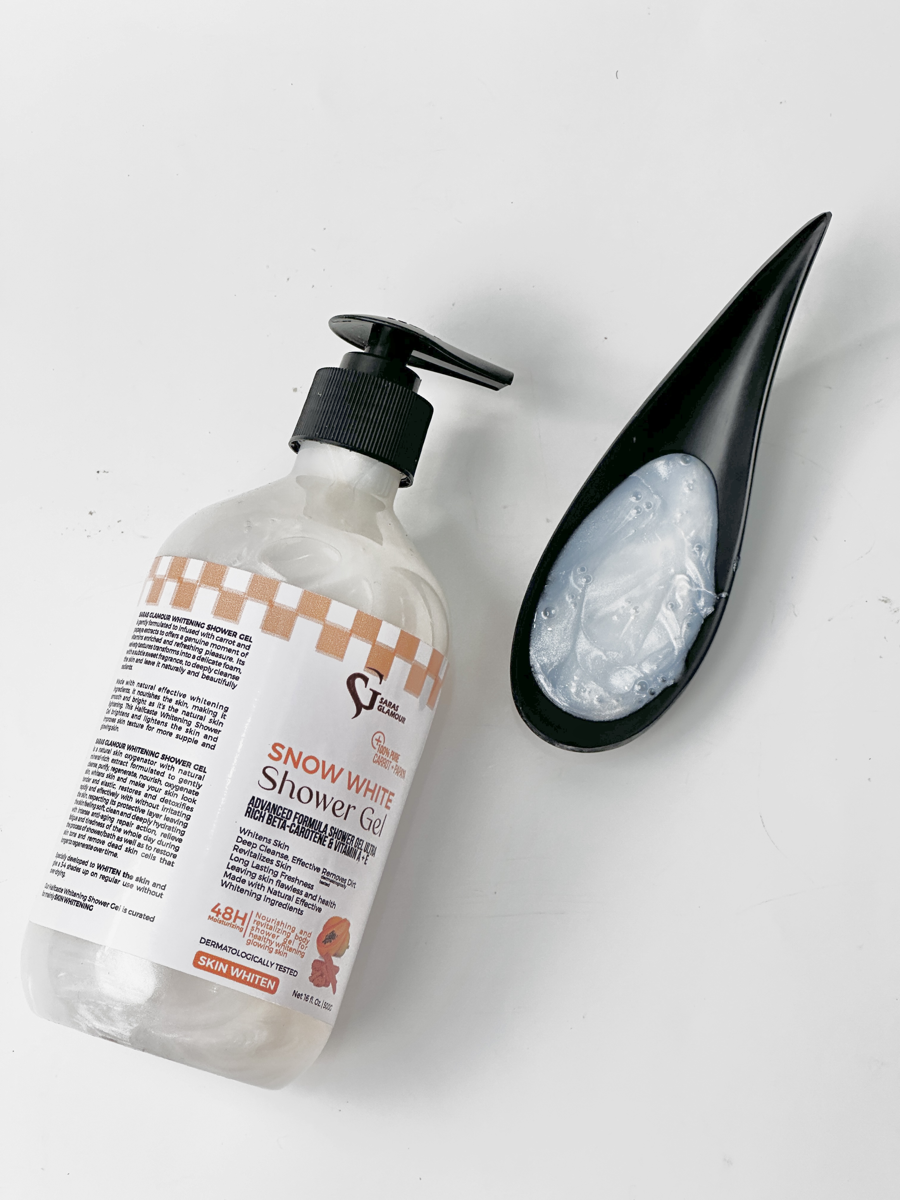 Snow Whitening Shower Gel image