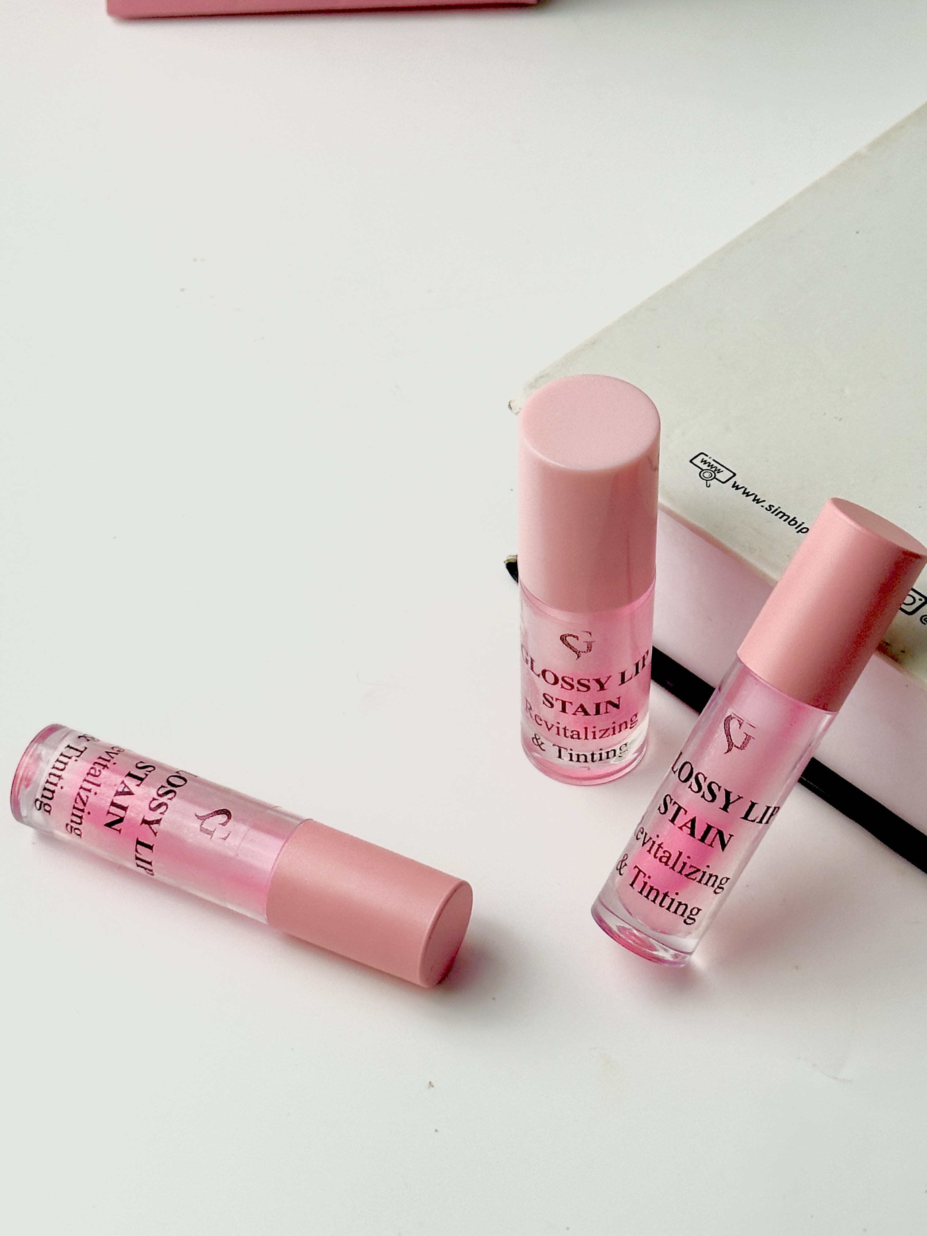 Glossy Lip Stain Tint image