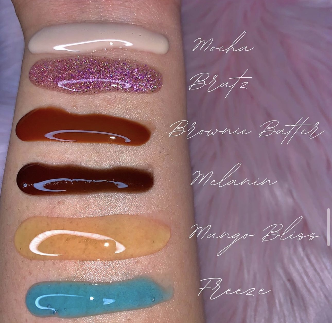 Lip Glosses image
