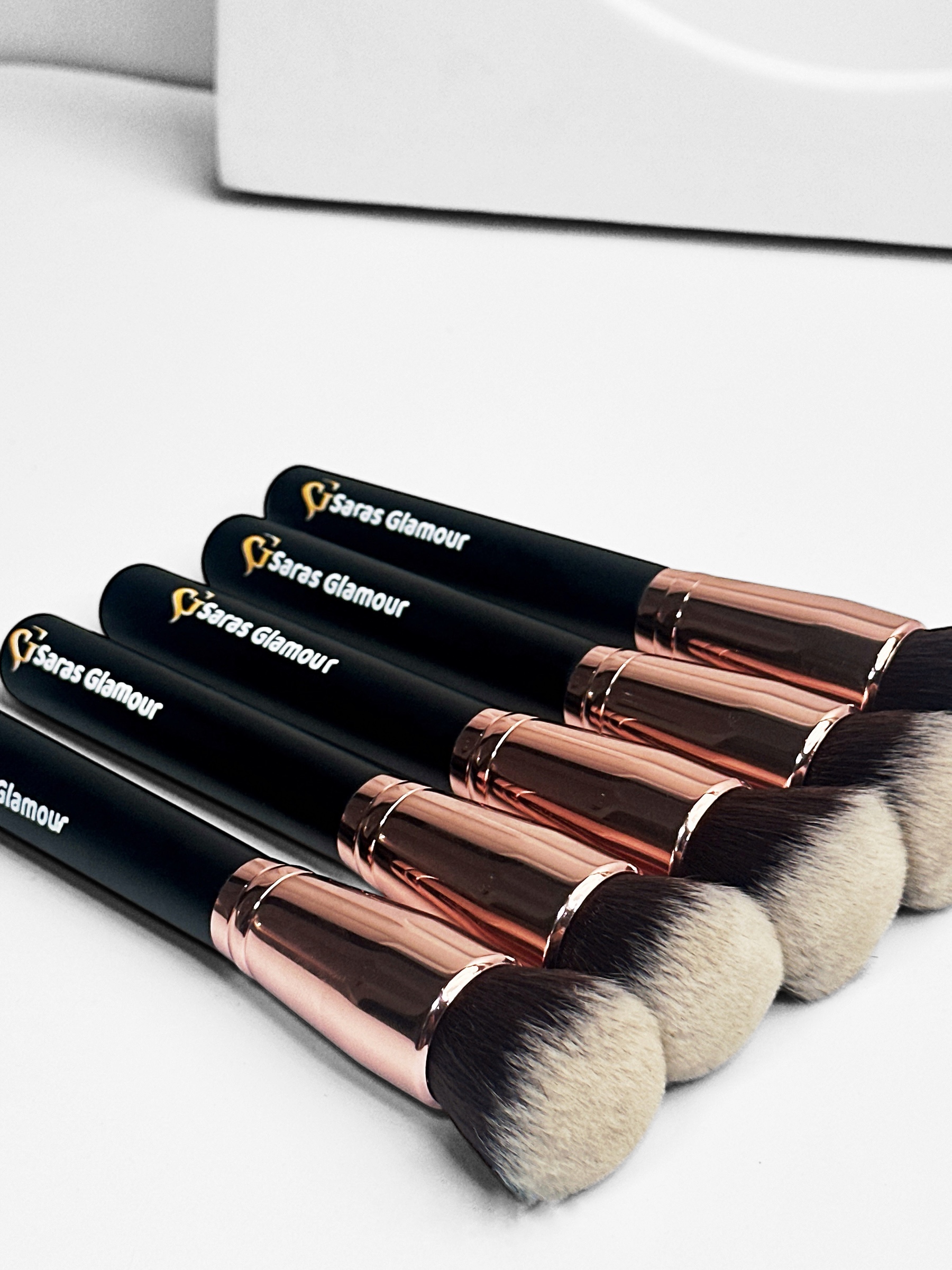 Shimmer Aplicator Brush image