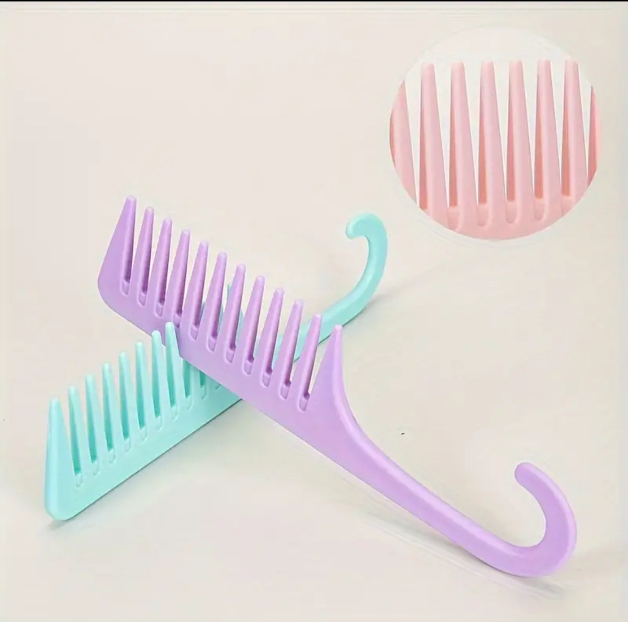 Wide tooth comb image