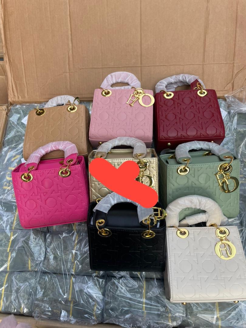 BAG 0027 image