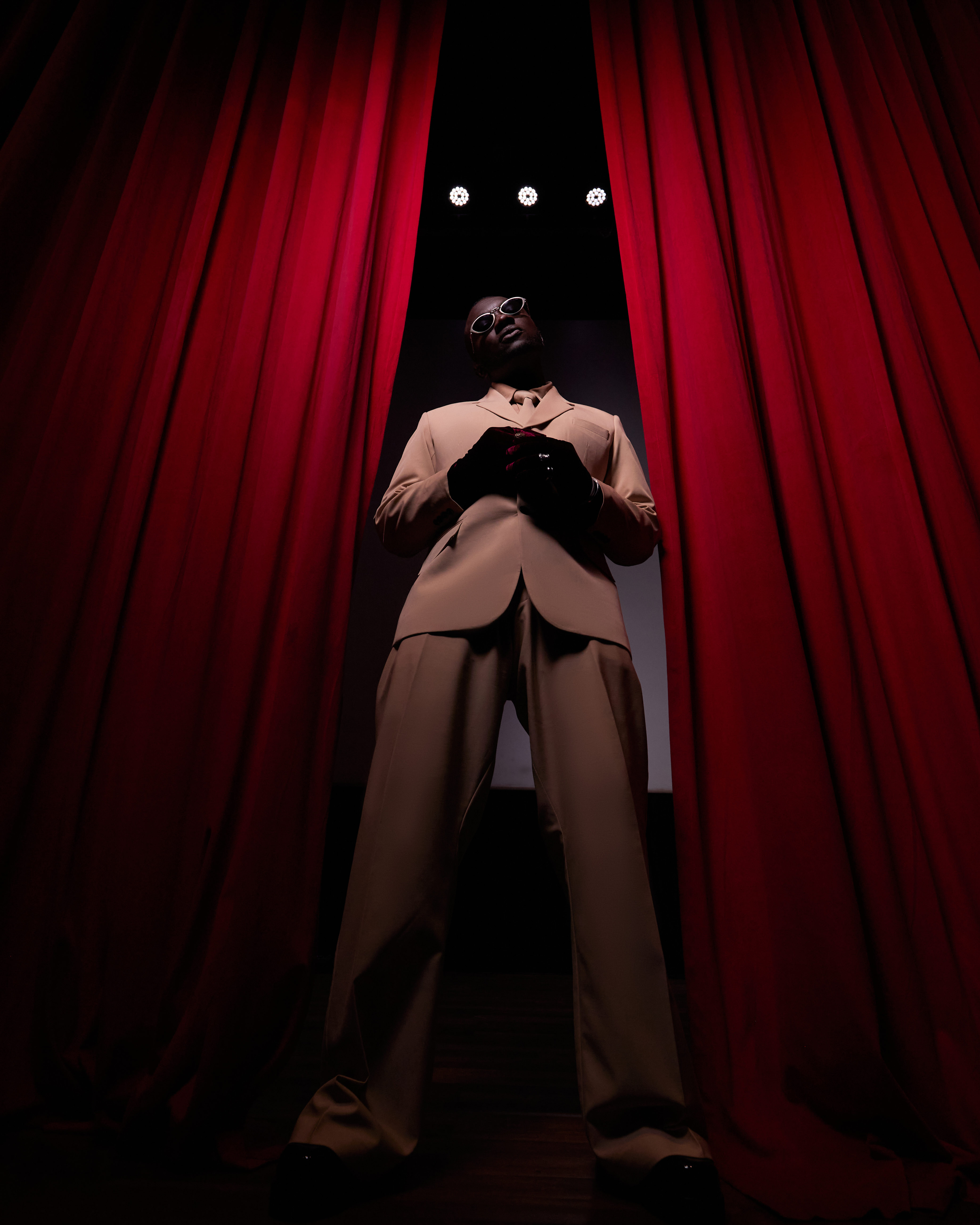 The Thinkifan suit image