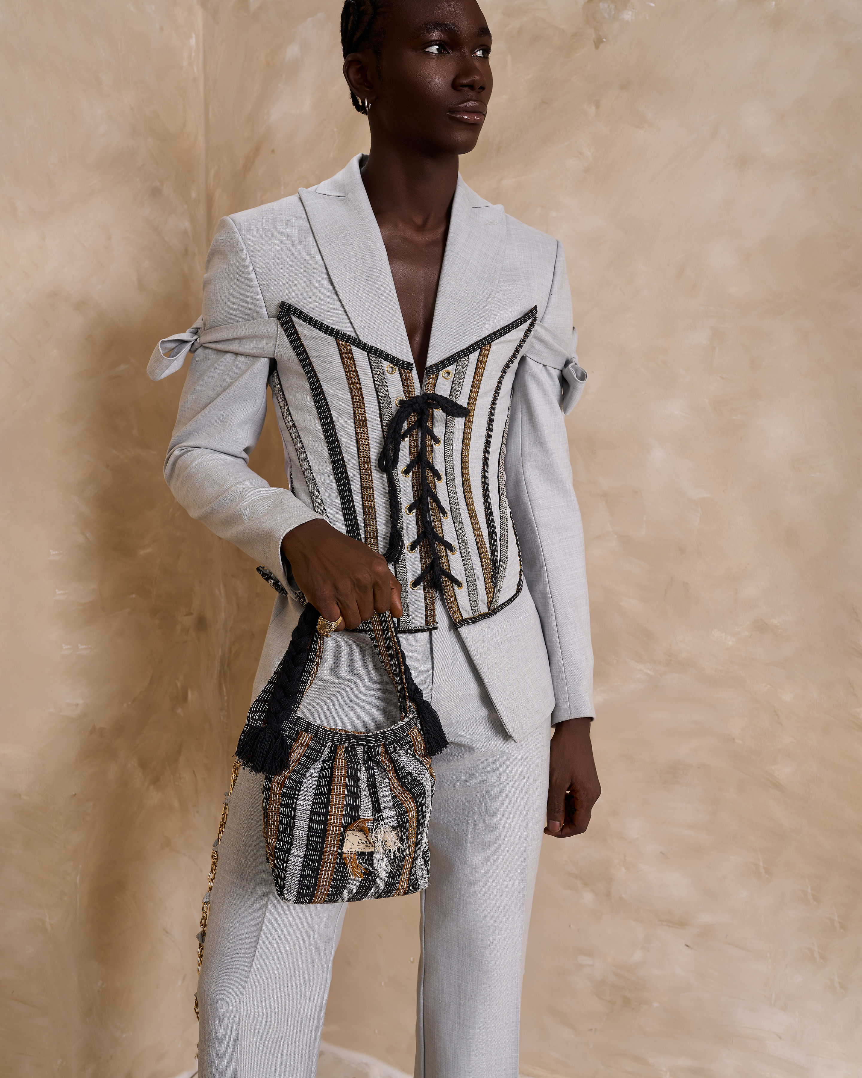 The Prominent set image