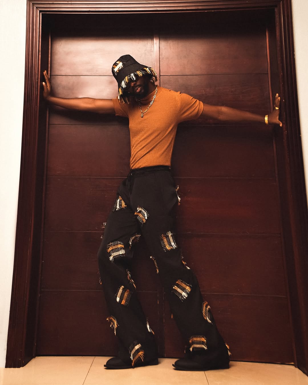 The Essence pant image