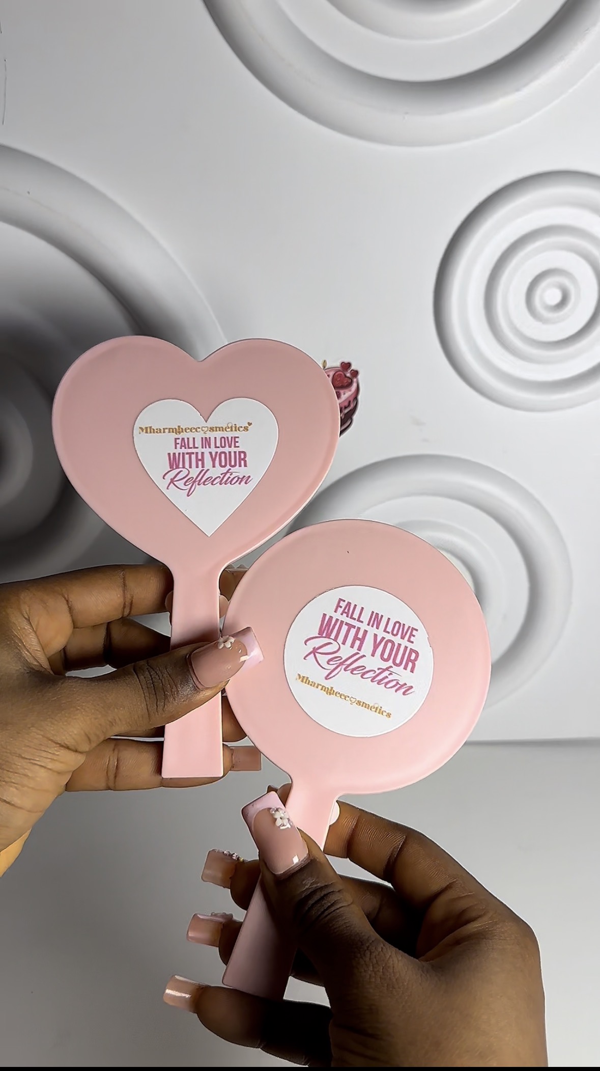 SELFLOVE mirror image
