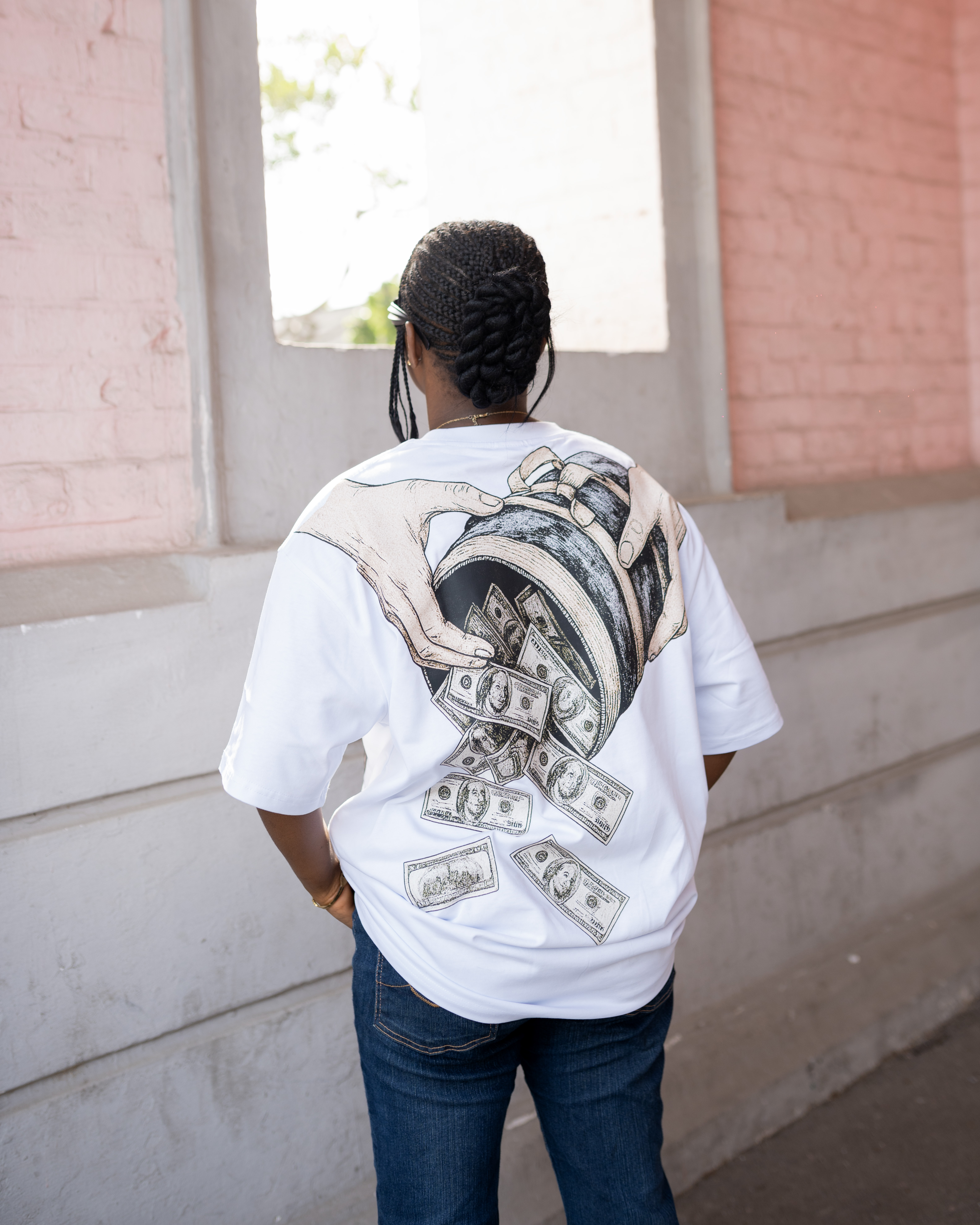 Money constant Tee image