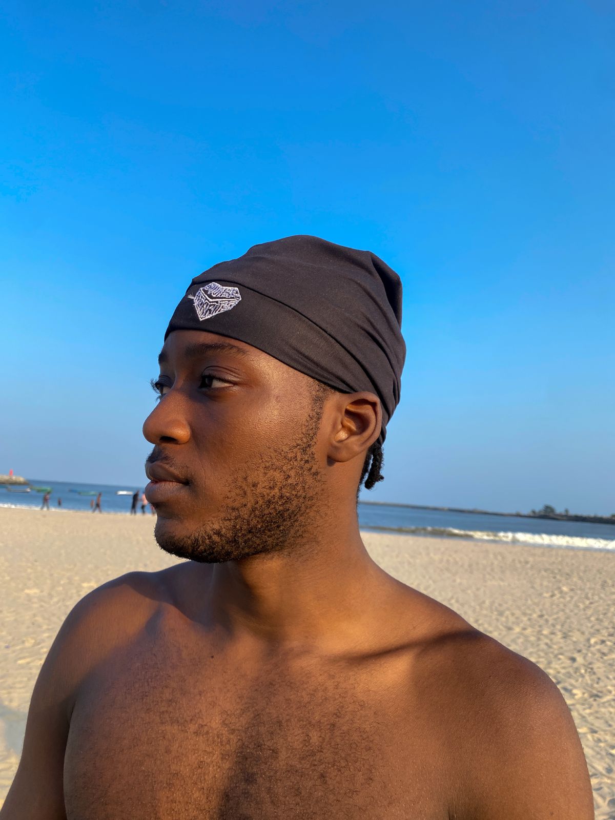 ESSENTIAL SKULLIE image