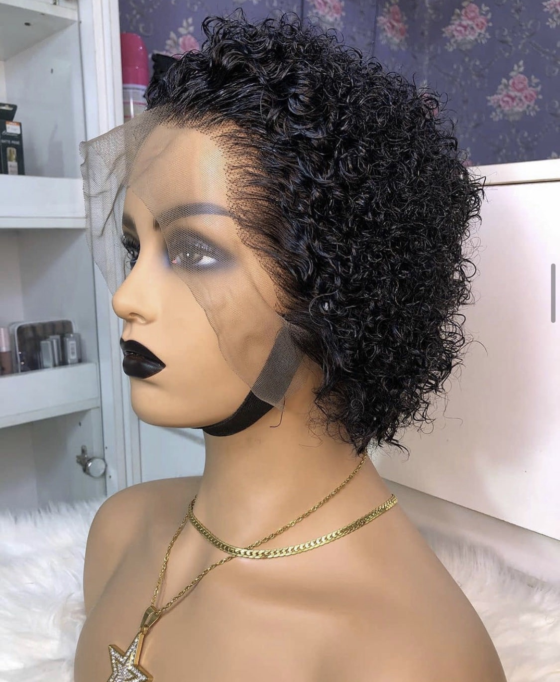 Low cut jerry curls image