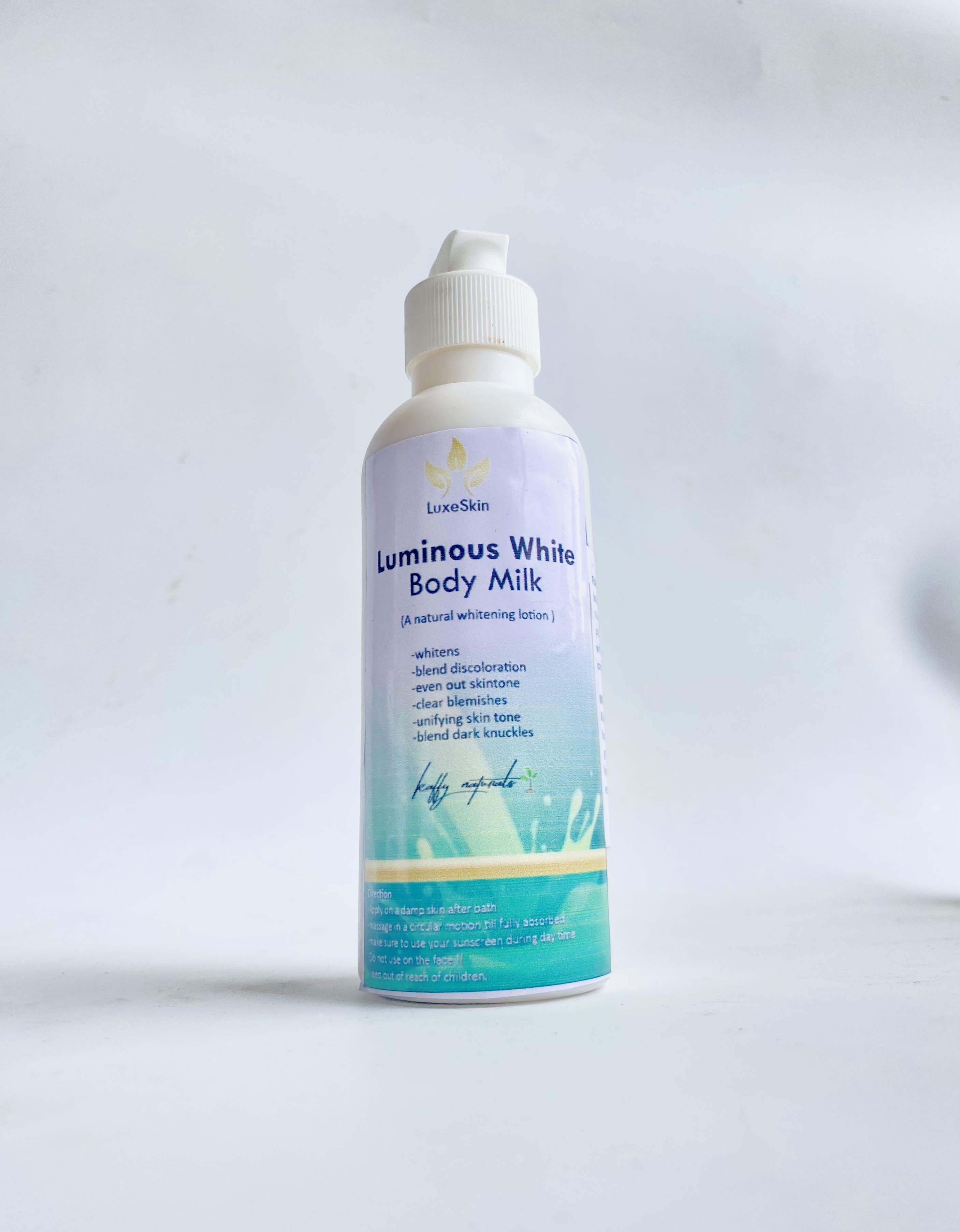 Luminous body milk (lightens) image