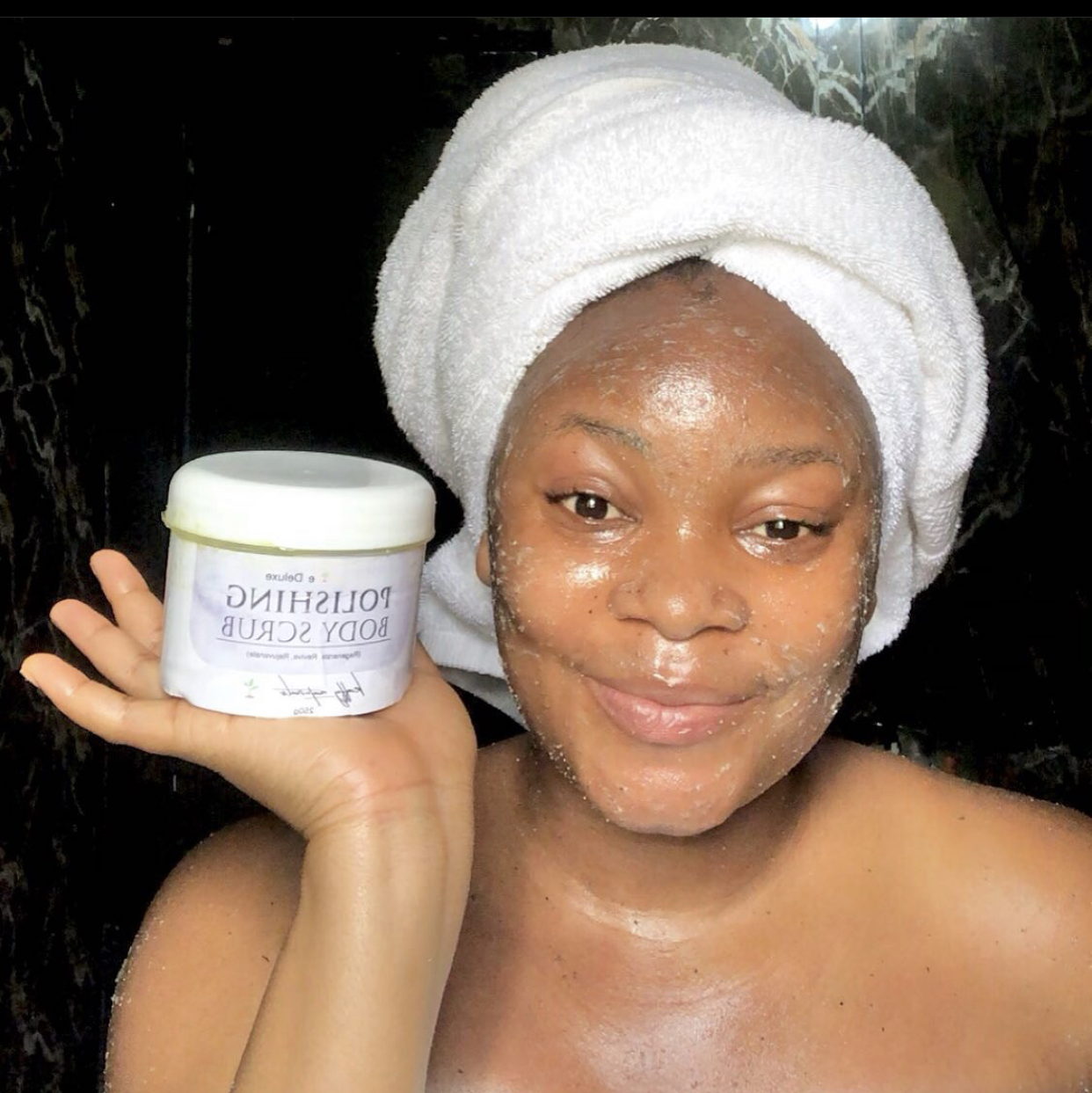 Polishing scrub (lightening scrub ) image