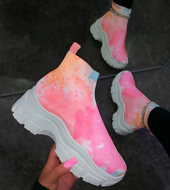 Tie-dye High Top Women Fashion Sneakers Image