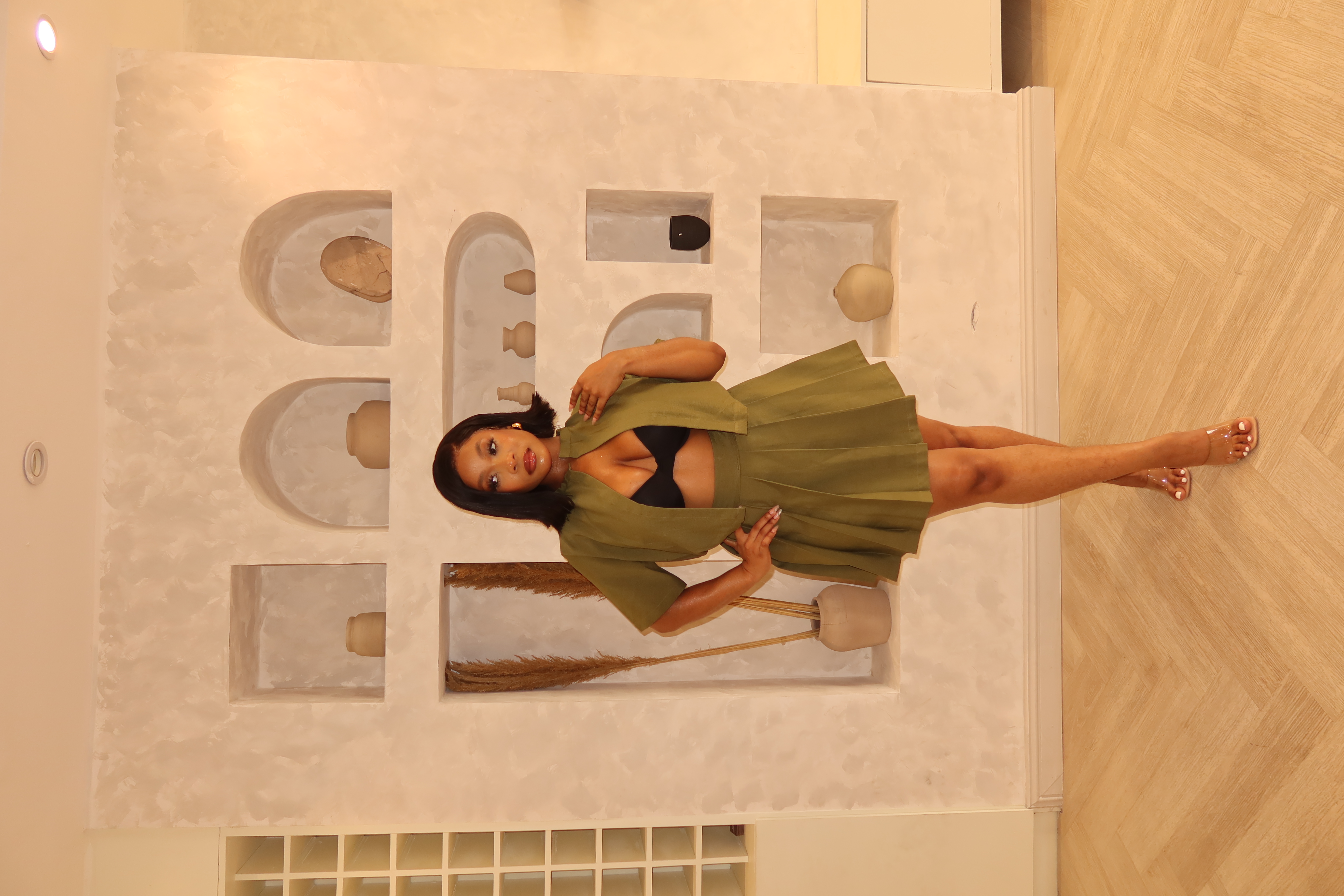 Green skater set image