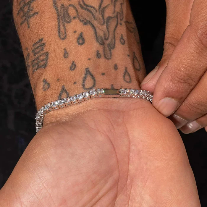 2.5MM MOISSANITE TENNIS BRACELET image