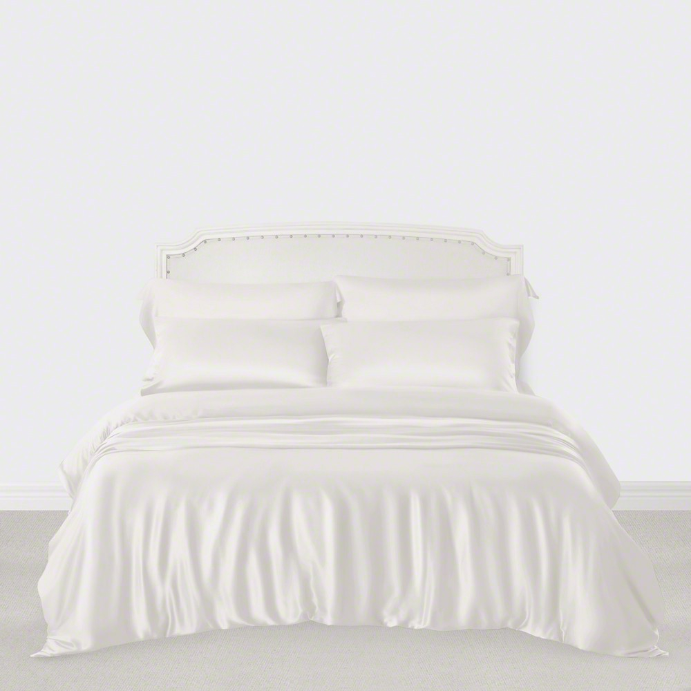 White — St Charles 6 Piece Egyptian Silk Bedding Set image