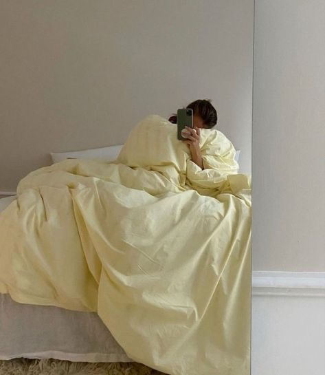 Roxanne x Lemonade — 6 piece Egyptian Cotton Percale Duvet Cover Set image