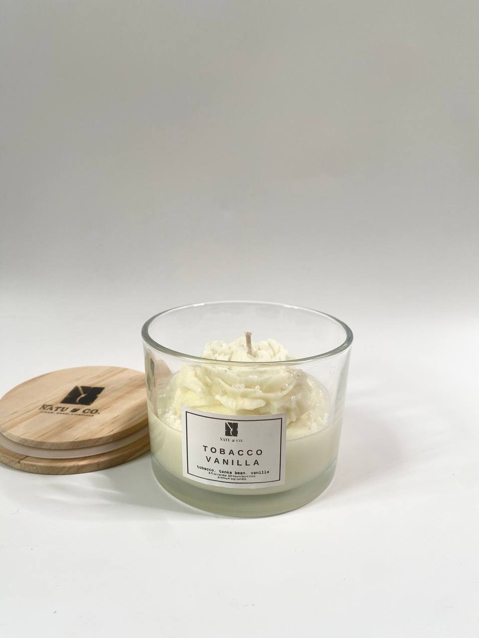 Pearl Peony Candle - Tobacco Vanilla Scented Soy Candle | 500g image