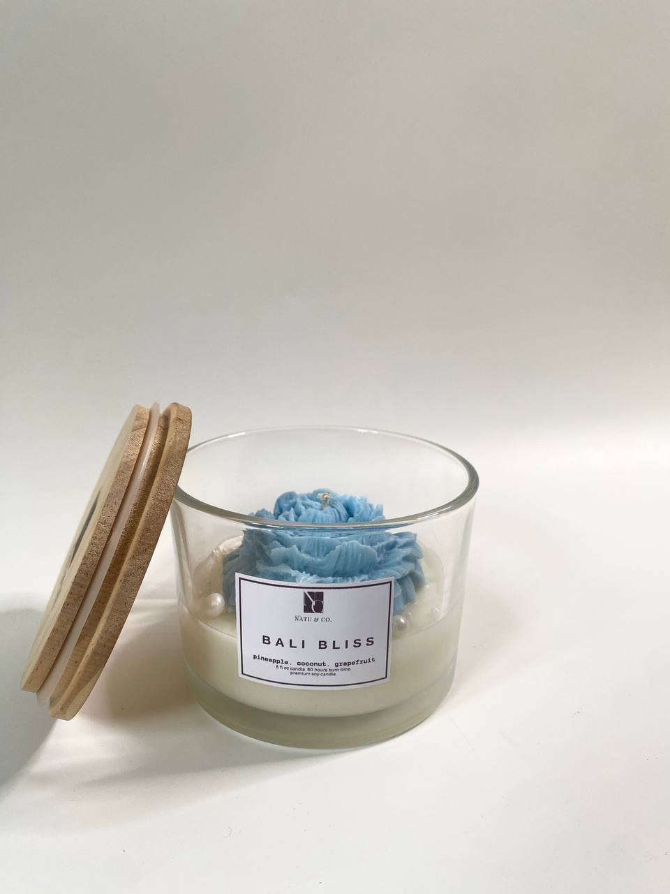 Pearl Peony Candle - Bali Bliss Scented Soy Candle | 500g image