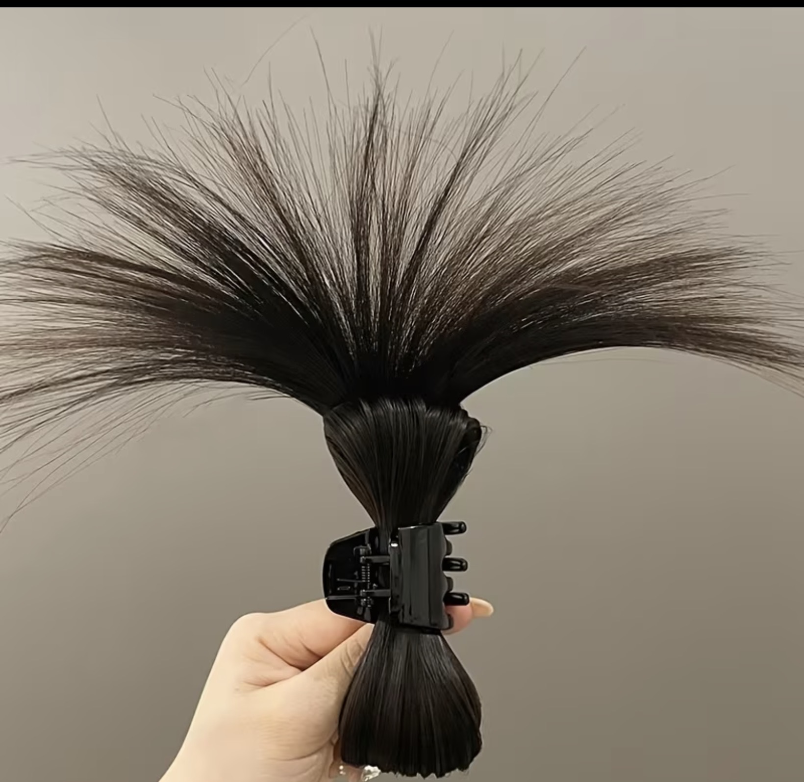 Mini claw clip spike messy bun image