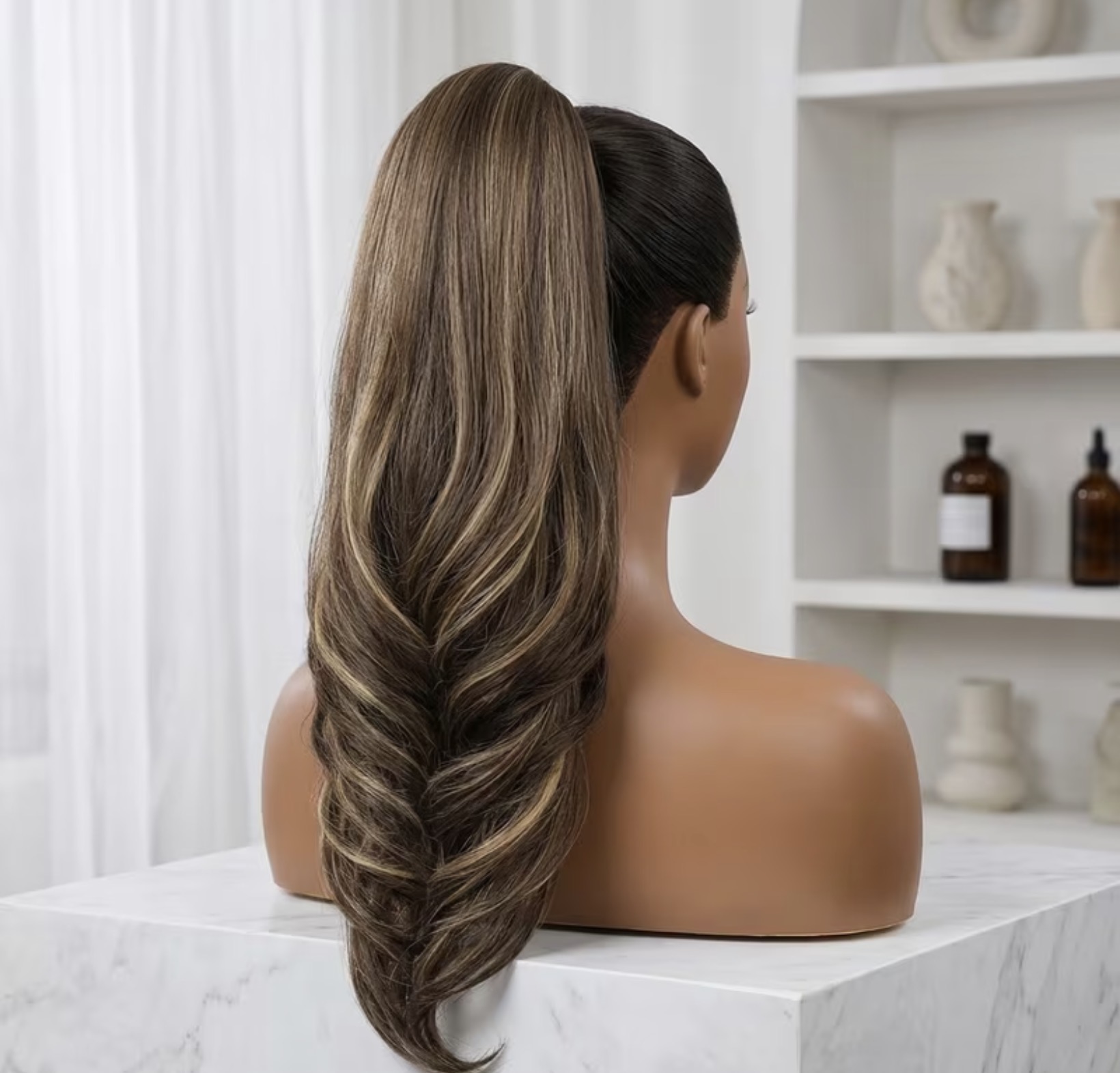Loose wave drawstring ponytail clip “22 piano image