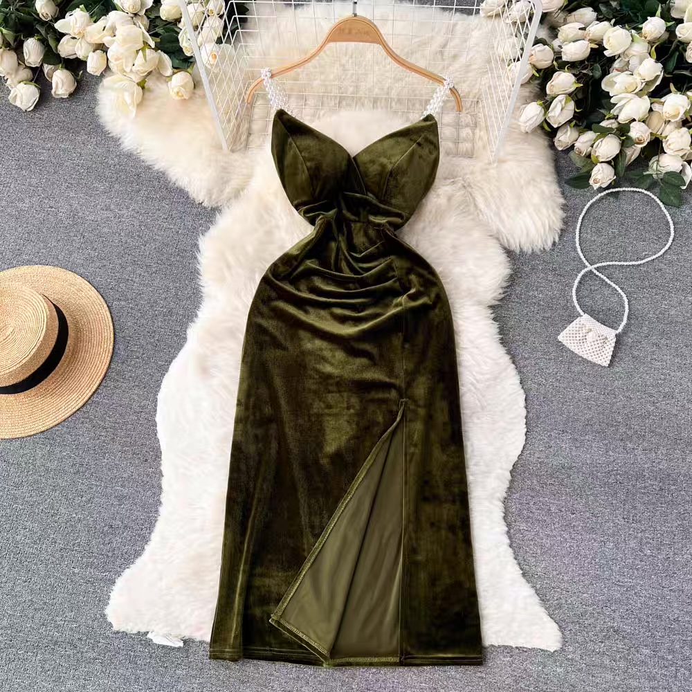 Envy me velvet gown CBC89 image