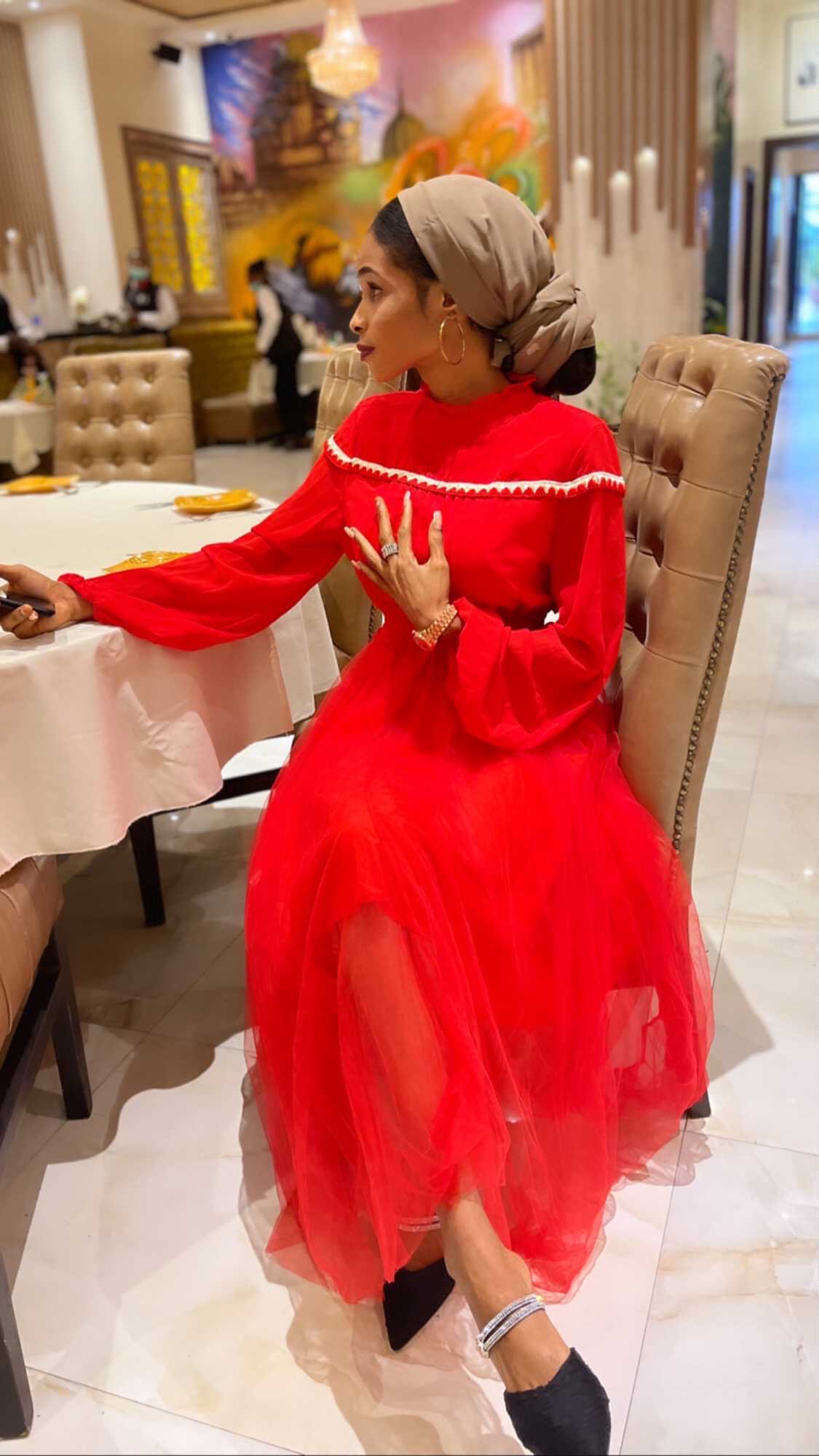 Valentine & dinner roses in my heart dress image