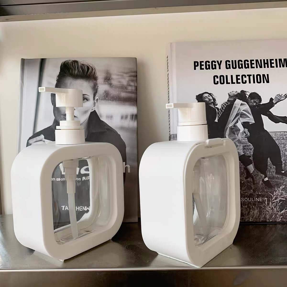 Hair spray bottle HA105 image