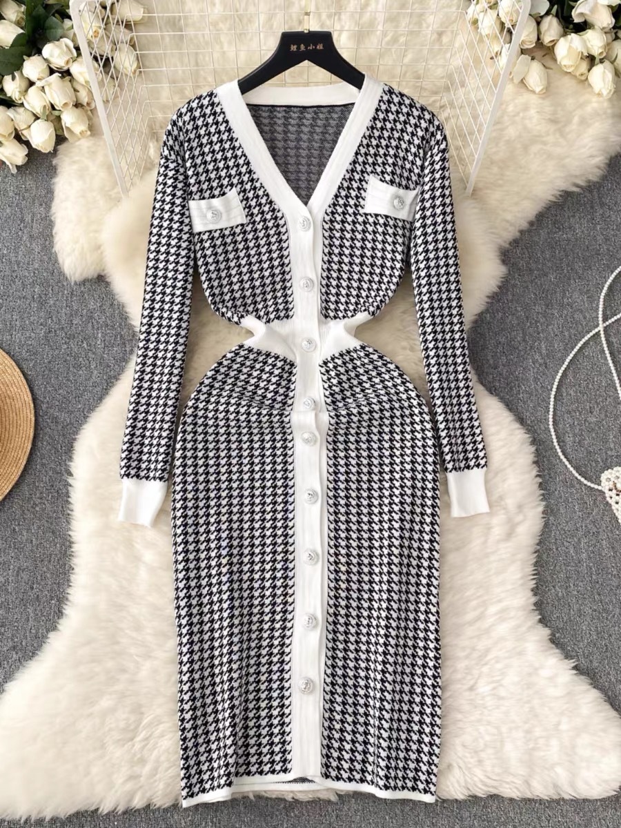 Lola checkered gown KBC7 image