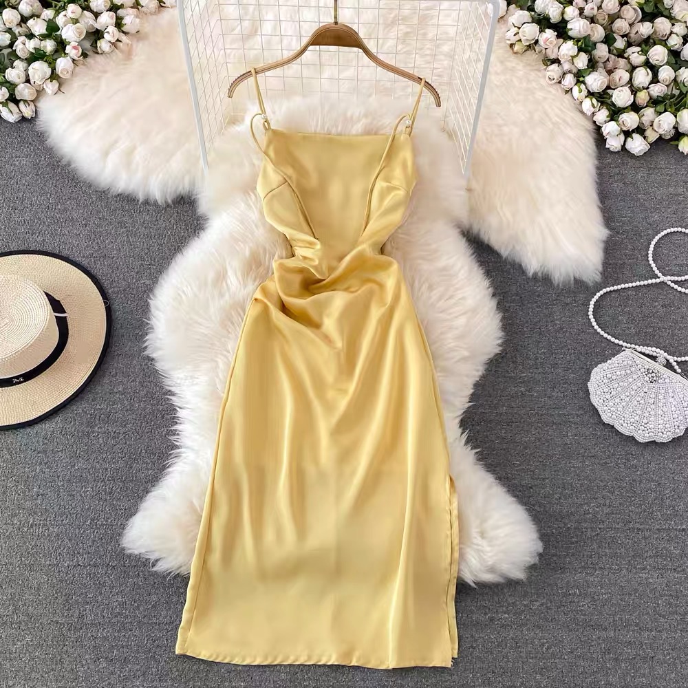 Kiss kiss slit gown CBC11