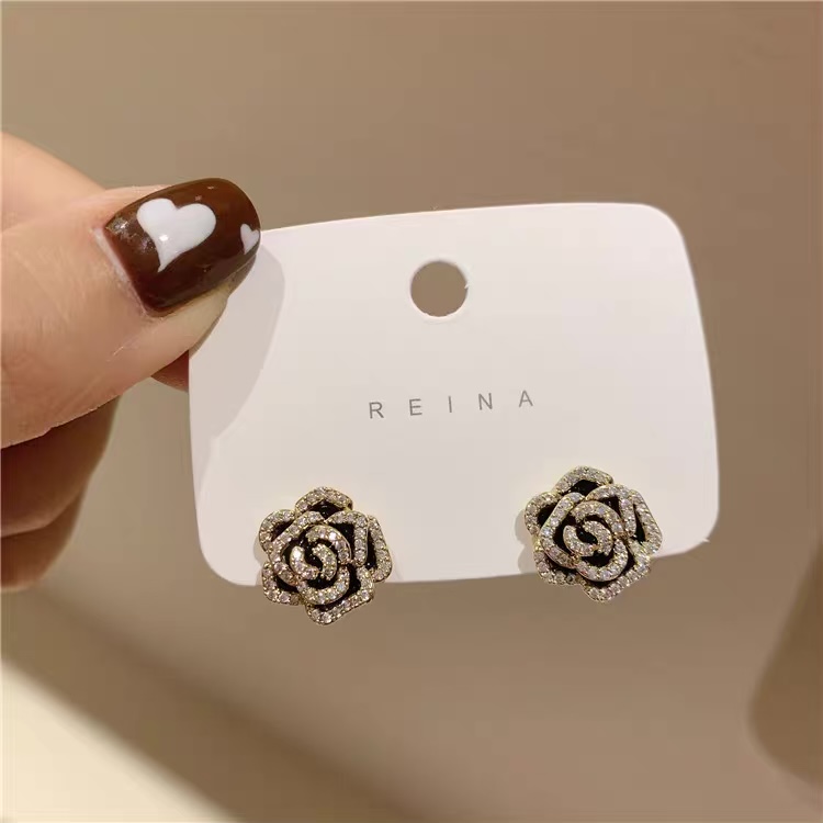 Creating moments roses earrings JW154 image