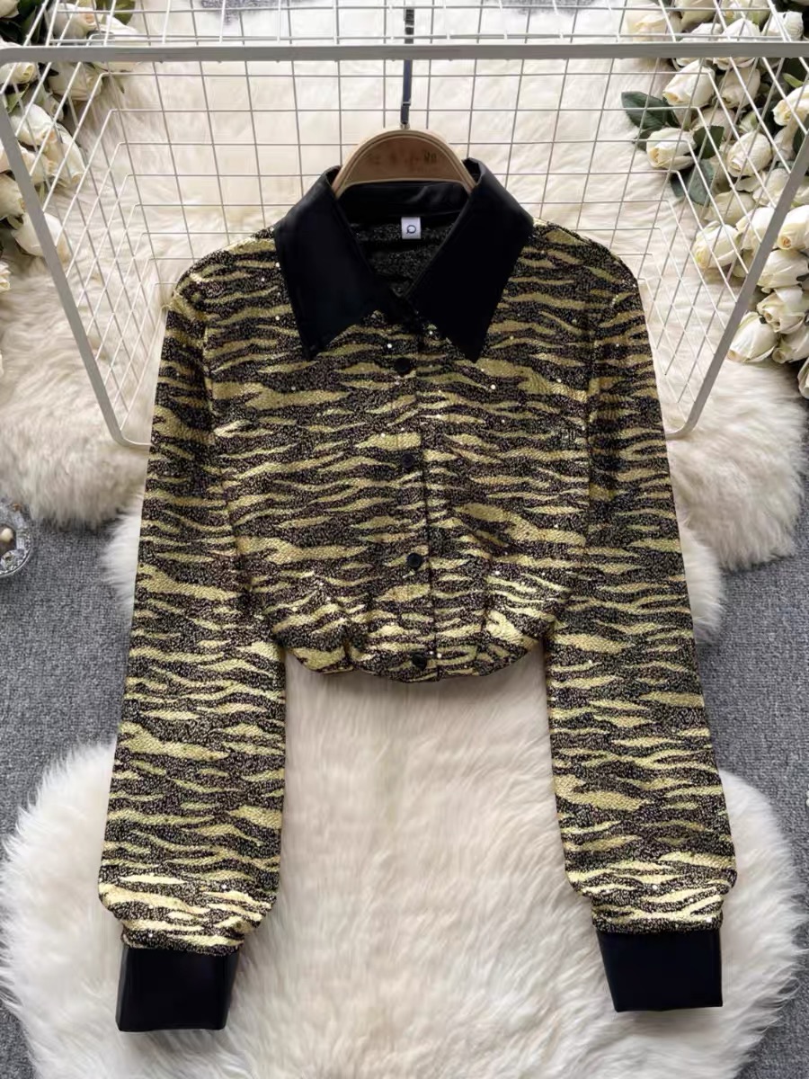 Chasing me blouse BE289