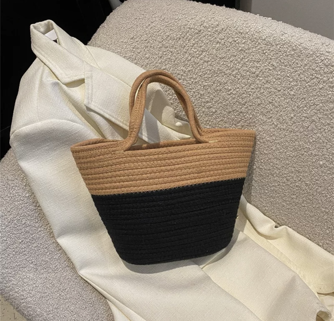 Dazzled in straw bag BG201 image