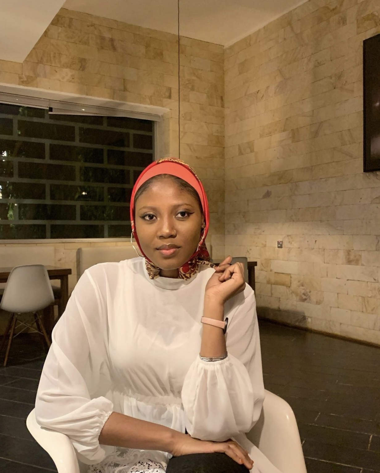 Fashion Side Cut Lace Dress image