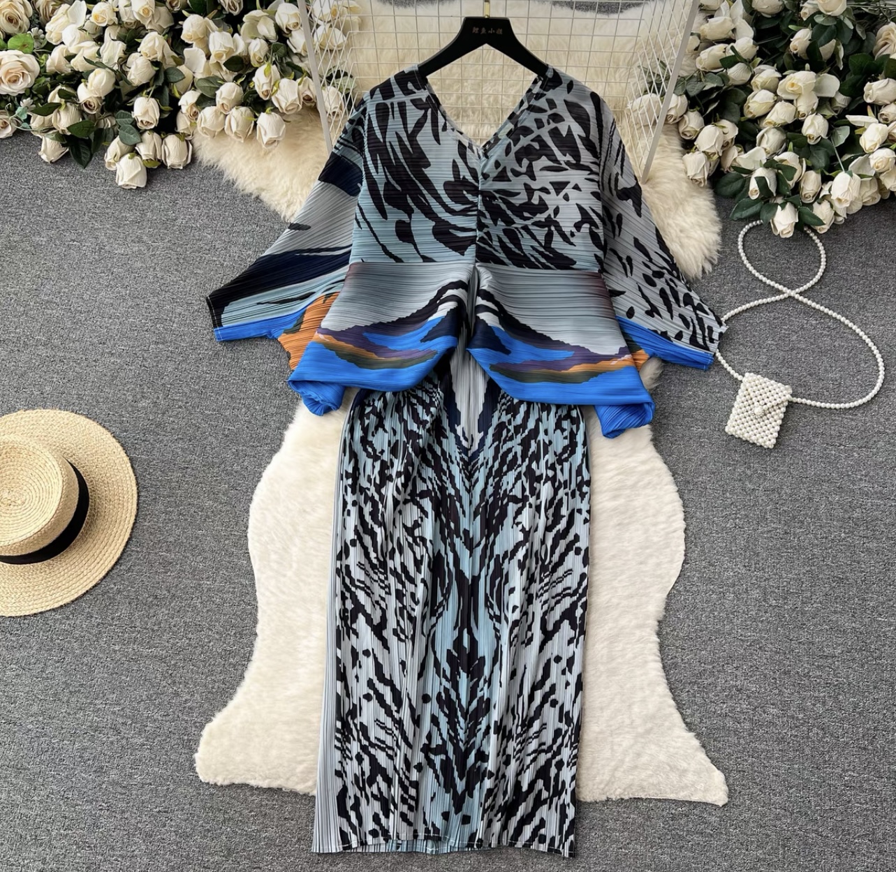 Take away miyaki gown CBC132 image