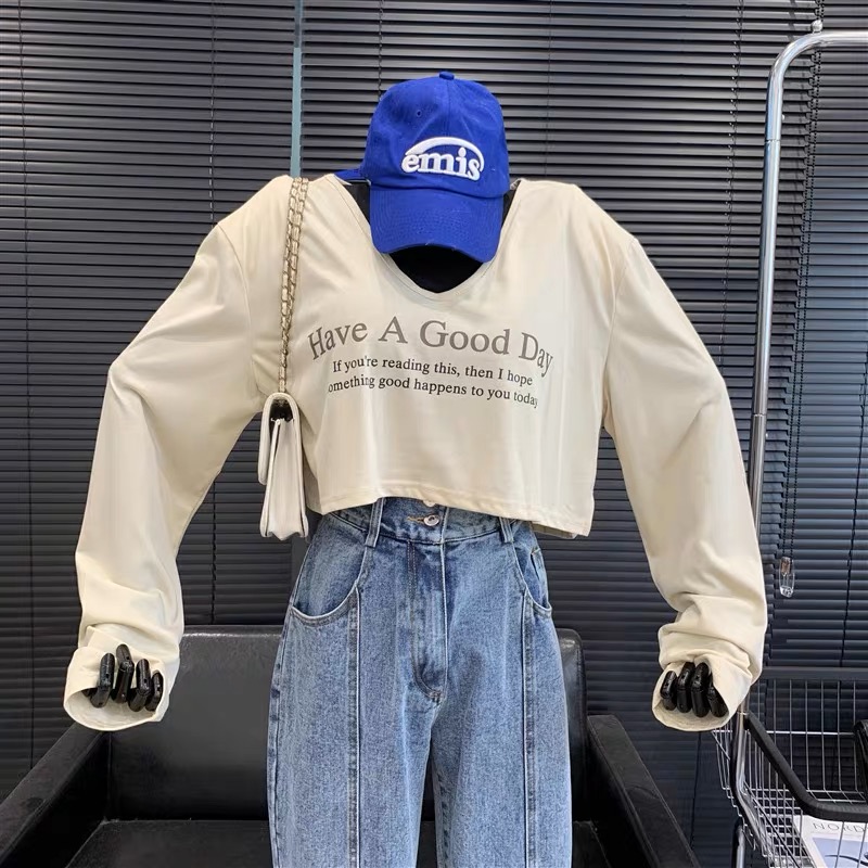 Have a good day crop top image