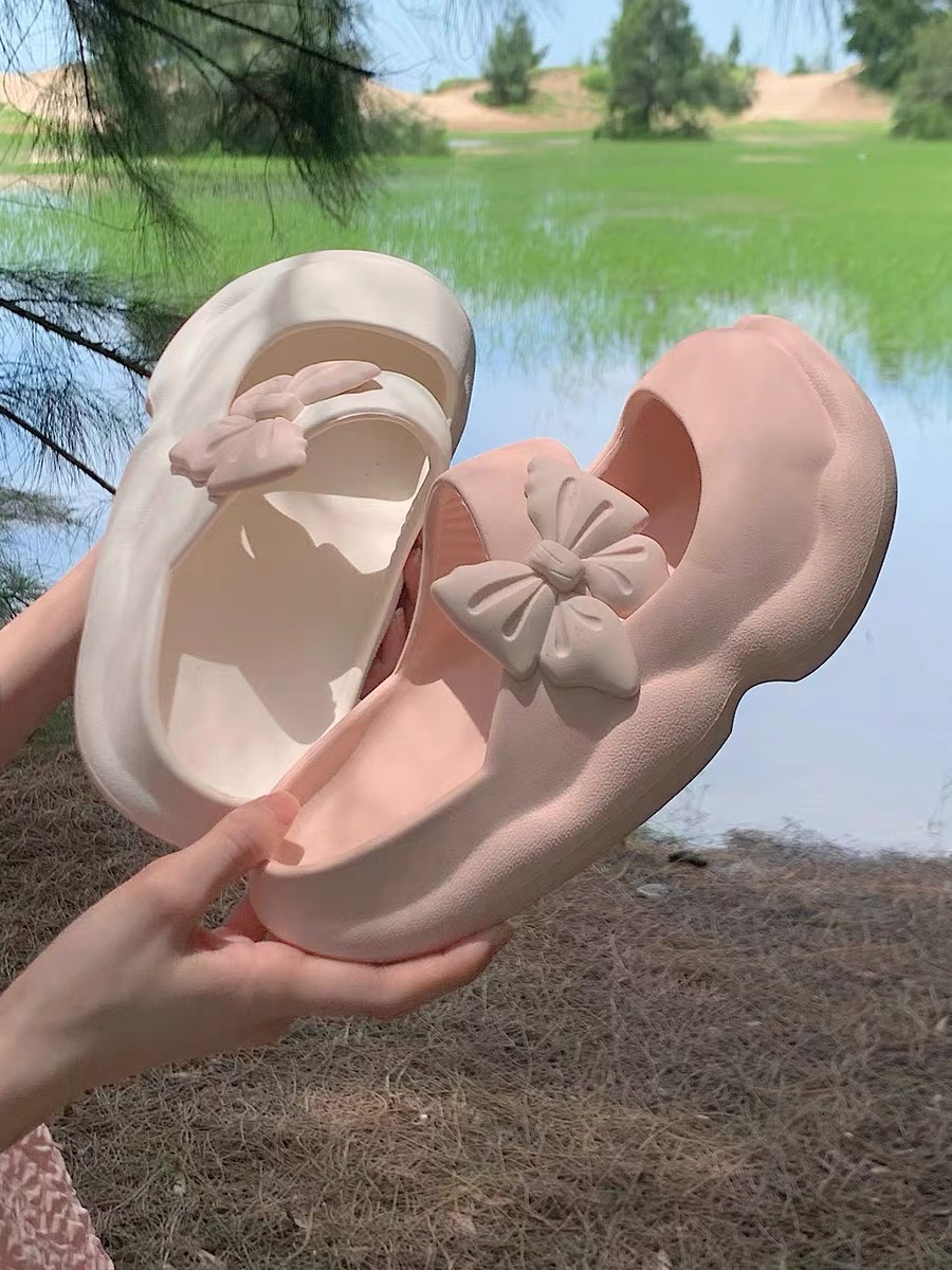 Stormy weather crocs SNZZ355 images