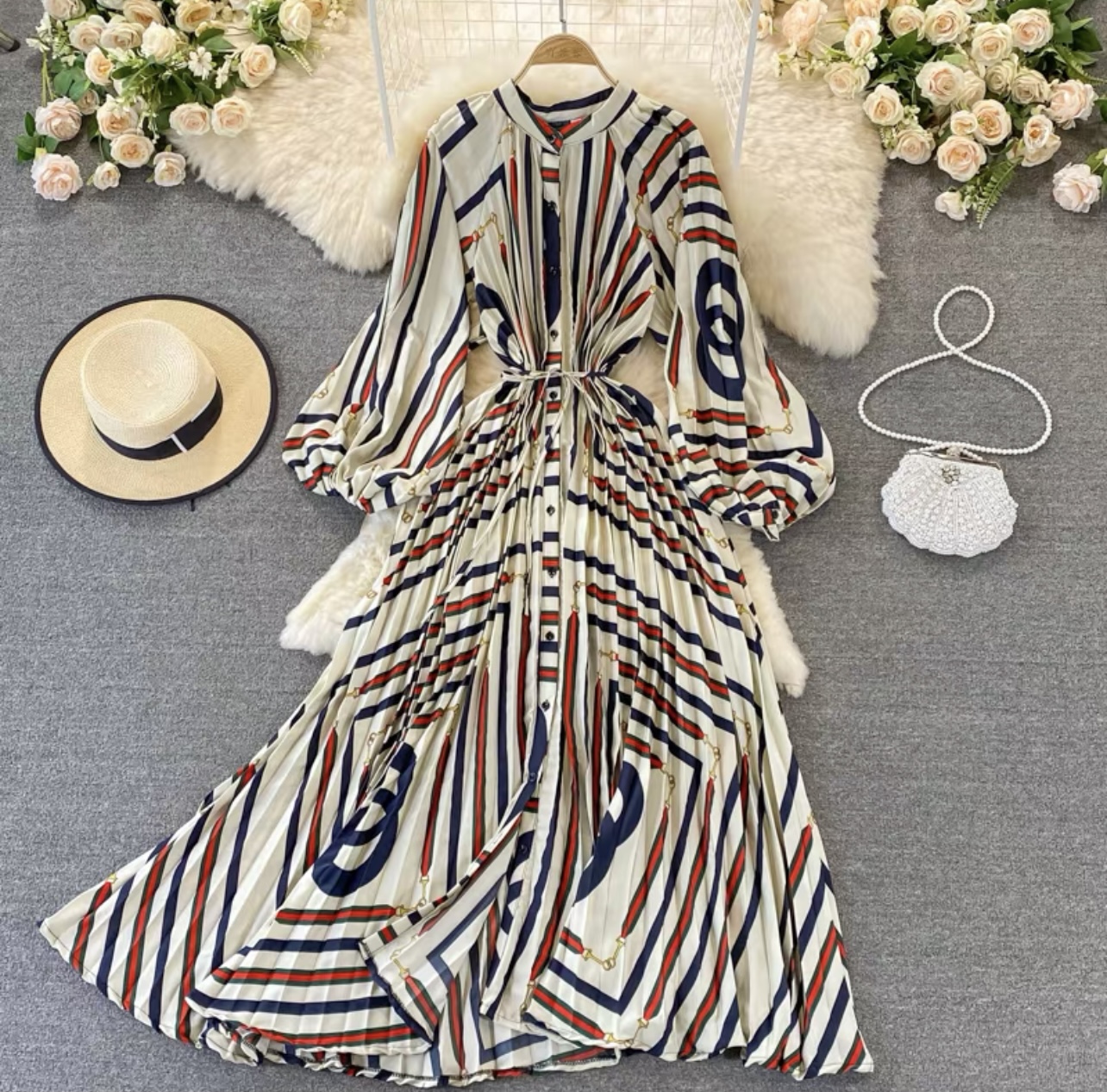 Body by me print dress CD64 image