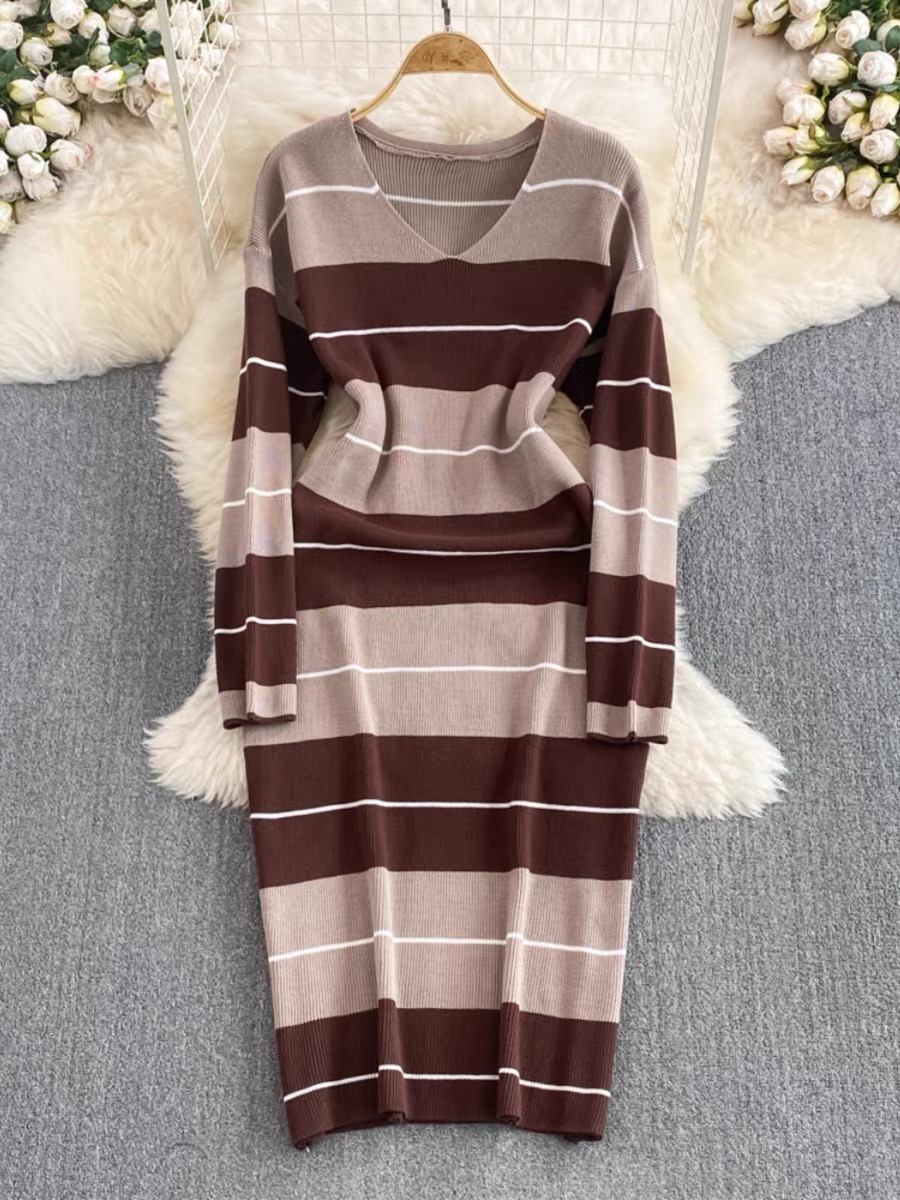 Dinner plans sweater dress KD196 image