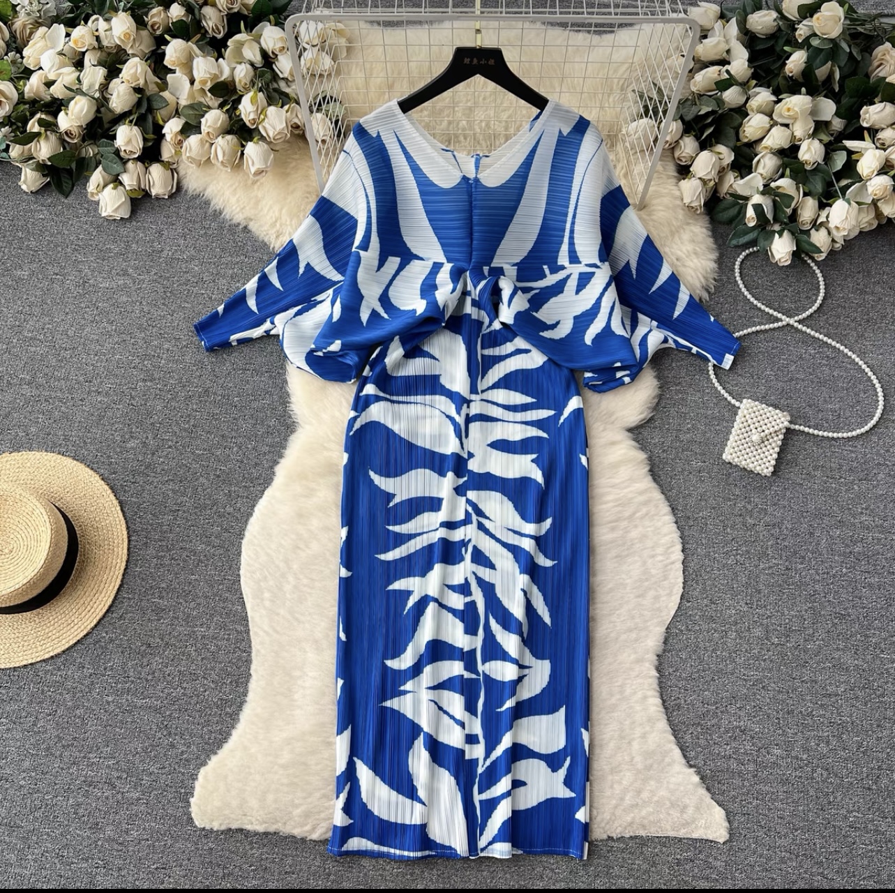 Take away miyaki gown CBC132 image