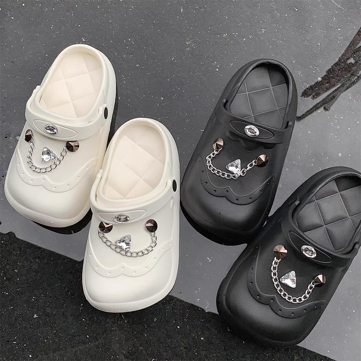 Momah babe crocs SNZZ319 image