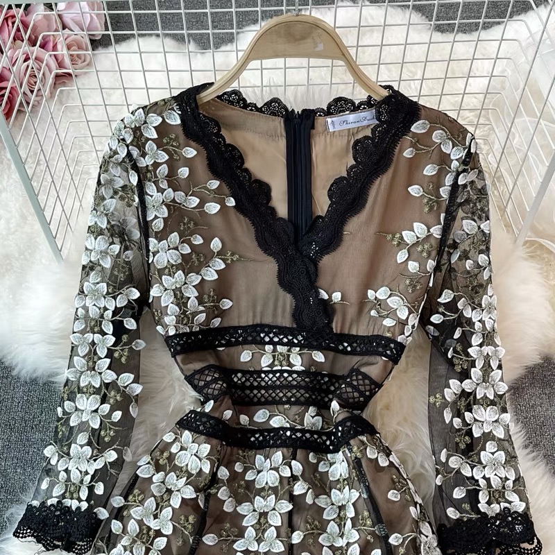 The party fav floral mesh dress EVD5 image