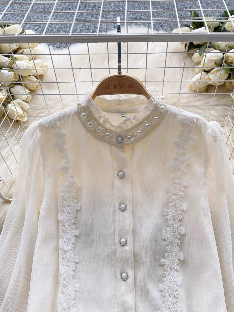 Walk street romance blouse BE169 image