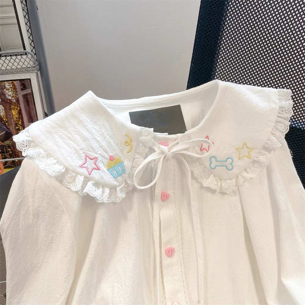 Not a stranger to fashion blouse BE141 image