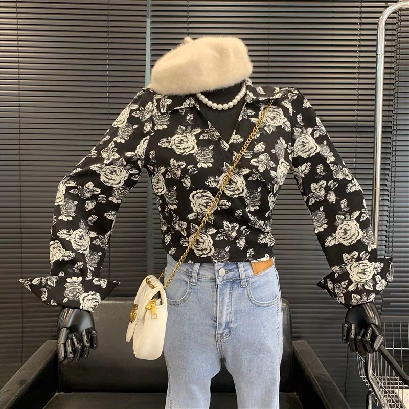 Come pick me up top image