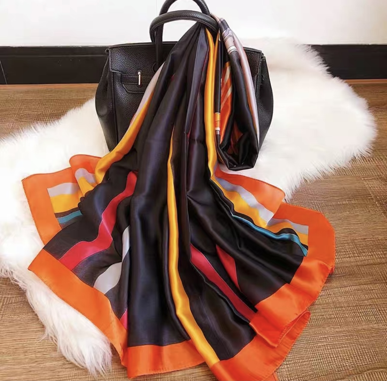 Hermes style print scarf HW117 image