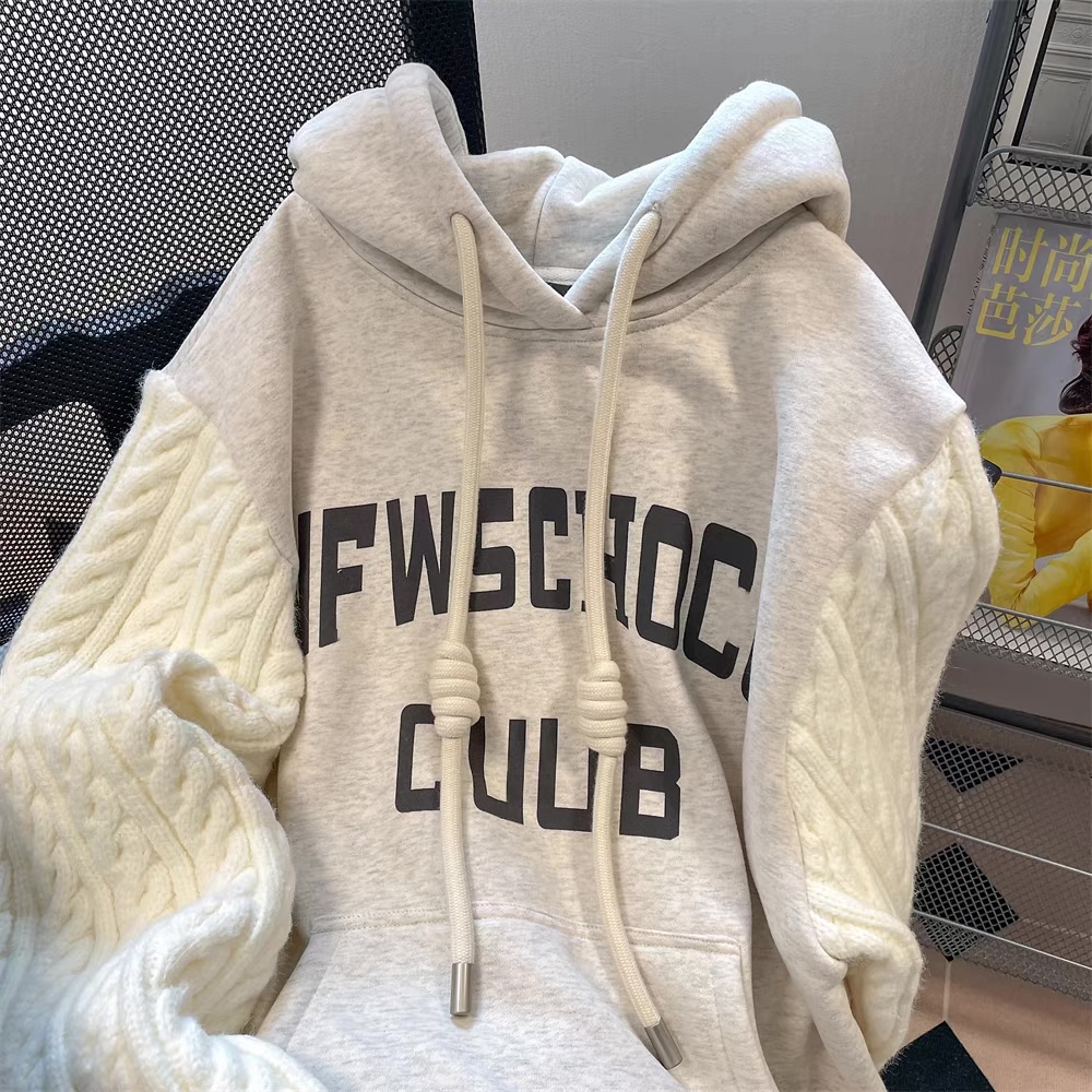 Look my way fluffy sweater HOD105 image