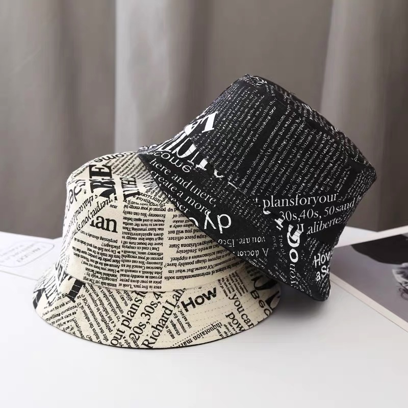 Newspaper print bucket hat HW111