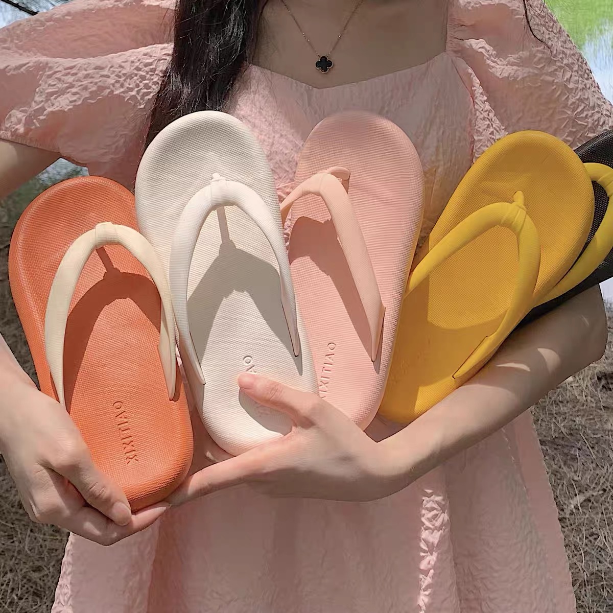 Vacay plain slippers SNZZ327 image