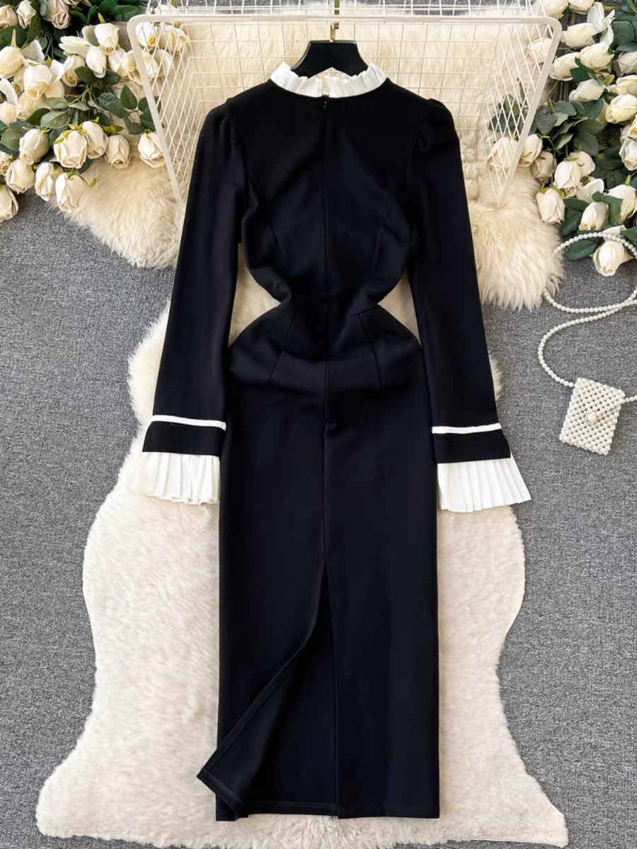 Ideal French woman royal dress FBC60 image