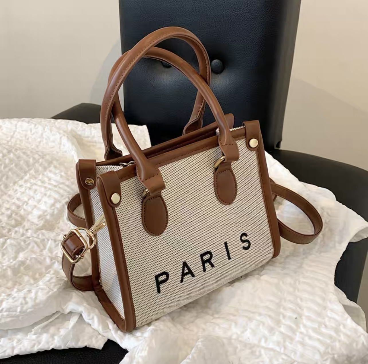 Make an entrance paris bag BG129 image